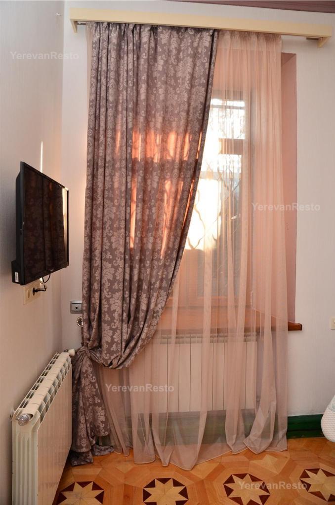 Votre Maison Yerevan Bagian luar foto