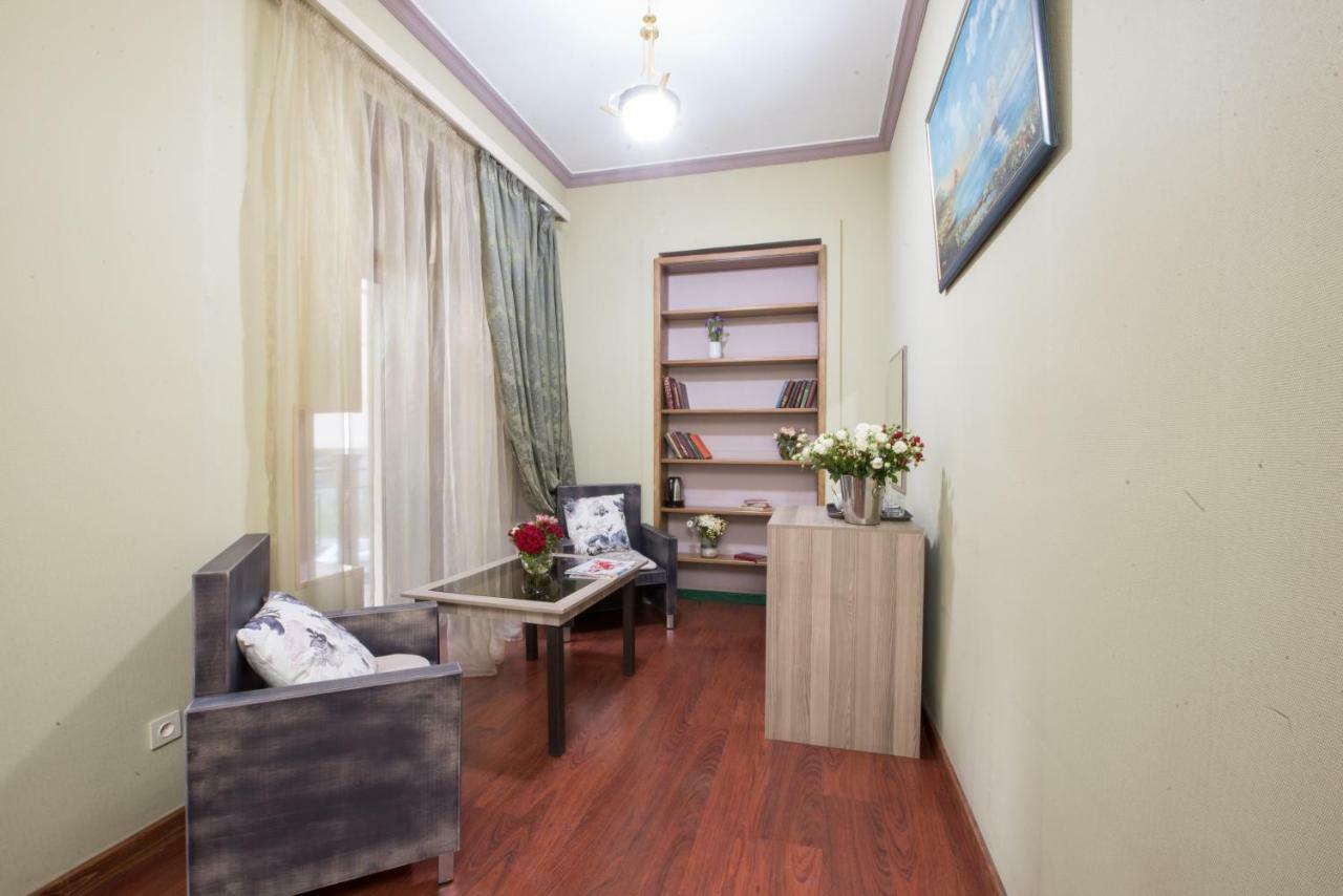 Votre Maison Yerevan Bagian luar foto