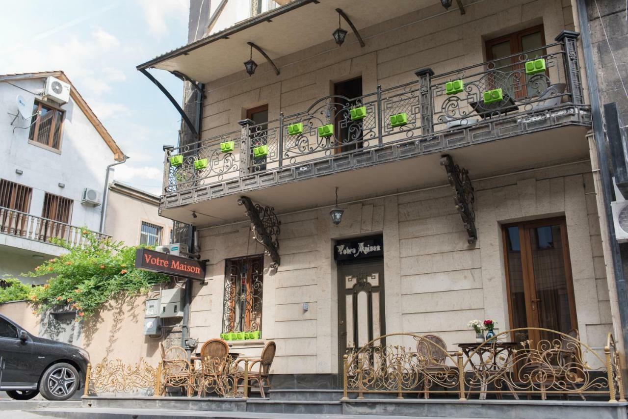 Votre Maison Yerevan Bagian luar foto